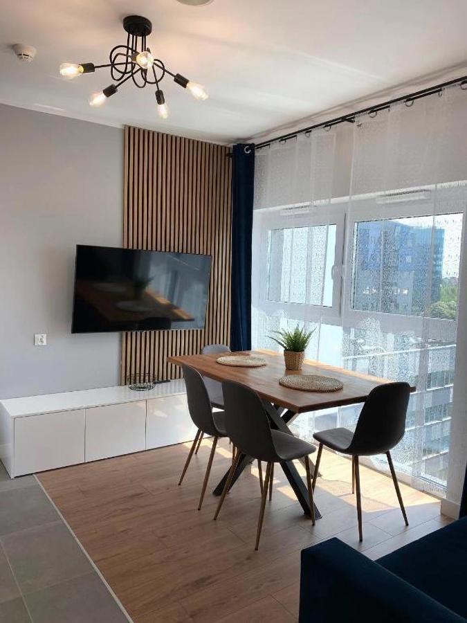 Apartamenty Na Jaworskiej Βρότσλαβ Δωμάτιο φωτογραφία